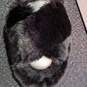 Women's soft furry slides, size 7-8 hard rubber soles